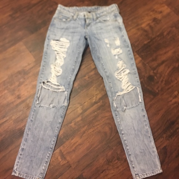 Jeans - Picture 1 of 3